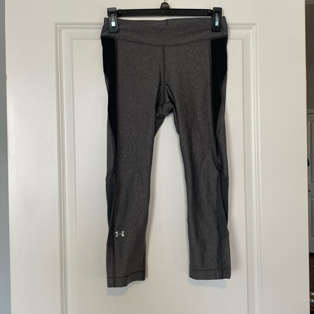 Small Under Armour leggings